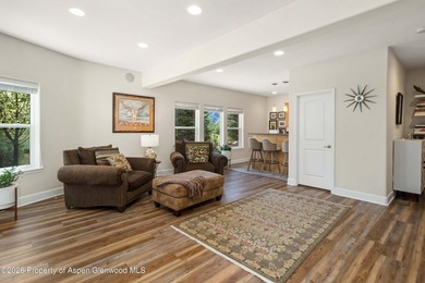 This inviting home features panoramic mountain views and a - photo 20