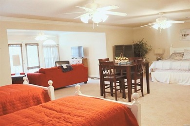 This is living the life in one of Hot Springs' most prestigious - photo 10