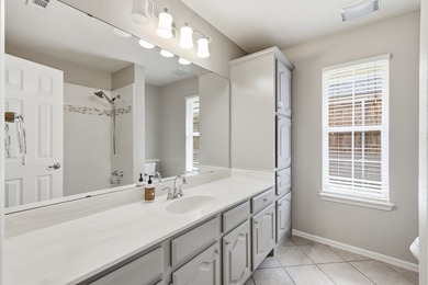 This one is for all you single-story lovers! Some homes just - photo 27