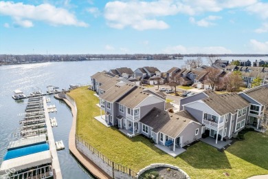 Lake life is calling!  Waterfront ground level Condo! 
 - Lake Condo For Sale in Noblesville, Indiana