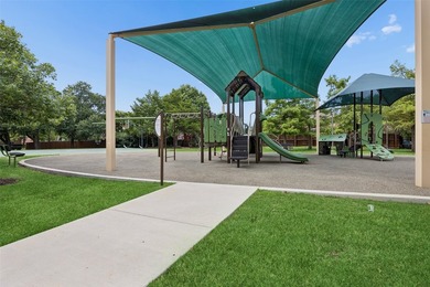 Nestled on a premium corner lot in the prestigious Bridlewood - photo 36