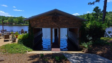 Stunning brick home on Point A Lake. A must-see Waterfront - photo 2