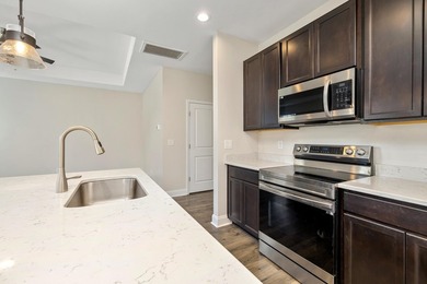 Welcome to Gregory Pointe at Deercreek Plantation! This - photo 45