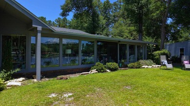 Stunning brick home on Point A Lake. A must-see Waterfront - photo 8