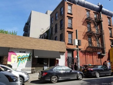 Prime Investment Opportunity in Prime Location, Williamsburg. 2 - photo 2