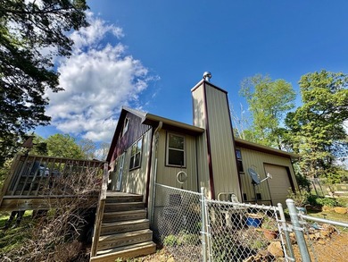 Looking For peace & quit. This Cabin, like home, is situated at - photo 5