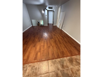 UPDATED STUDIO is ready for your furnishings. New and never used - photo 4