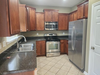 Come see this move in ready home that offers 4 bedrooms, 2.5 - photo 4