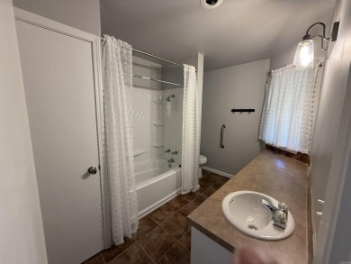 UPDATED STUDIO is ready for your furnishings. New and never used - photo 10