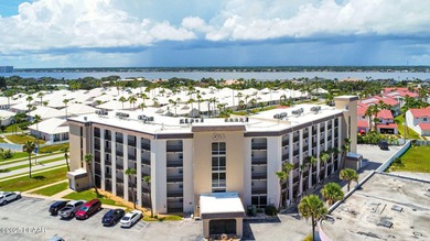 Step into coastal comfort with this updated 2BR/2BA condo - photo 3