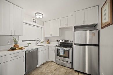 Stunning Oceanfront 1BD/1BA Condo at Sealodge - Prime End-Unit - photo 8