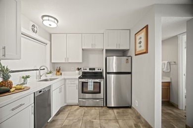Stunning Oceanfront 1BD/1BA Condo at Sealodge - Prime End-Unit - photo 9