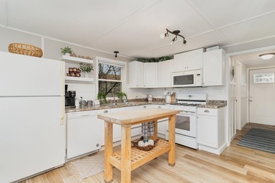Welcome to life on Forest Lake! Located on a quieter, calmer - photo 5