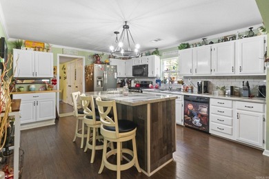 Lake Conway living meets everyday comfort at 16 Dam Rd in - photo 9
