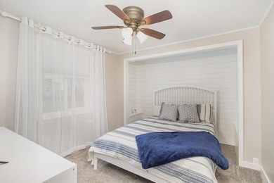 Welcome to life on Forest Lake! Located on a quieter, calmer - photo 10