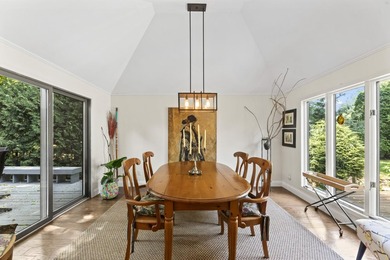 Stunning 2BR, 2.5BA condo offers exceptional privacy with 2 - photo 11