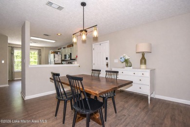 Lake Martin living made easy Warm, inviting, and fully - photo 5