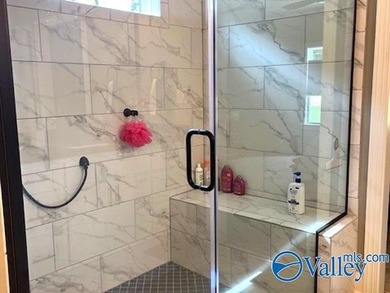 Stunning 4BR/3.5BA home with high-end finishes throughout! Open - photo 20