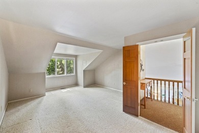 Stunning 2BR, 2.5BA condo offers exceptional privacy with 2 - photo 25
