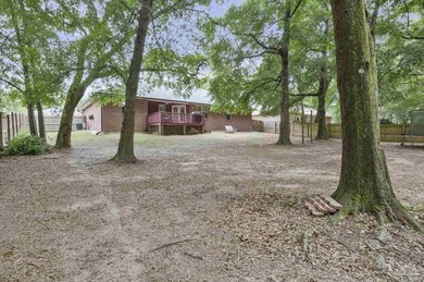 This beautifully maintained home offers a functional layout - photo 31