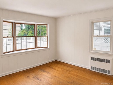 HANDYMAN SPECIAL! IF YOU'VE BEEN WAITING FOR A HOME WITH - photo 10