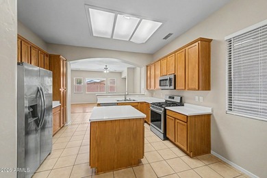 Beautiful corner lot home featuring 3 bedrooms, 2 bathrooms, and - photo 10