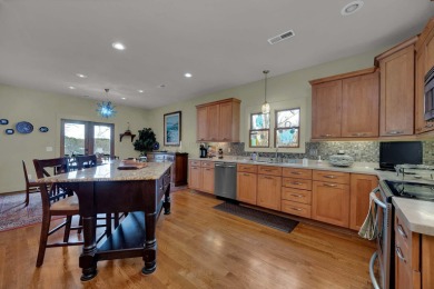 Stunning 4-bedroom, 3.5-bath custom-designed waterfront home - photo 5