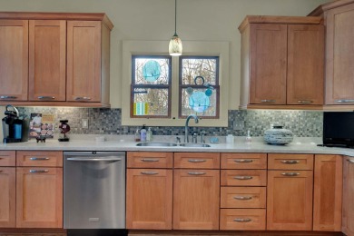 Stunning 4-bedroom, 3.5-bath custom-designed waterfront home - photo 6