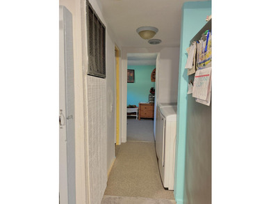 Country lliving at its finest. Single wide moblie home with