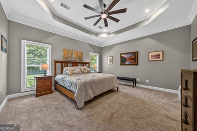 Welcome home to this beautifully maintained all-brick ranch - photo 18