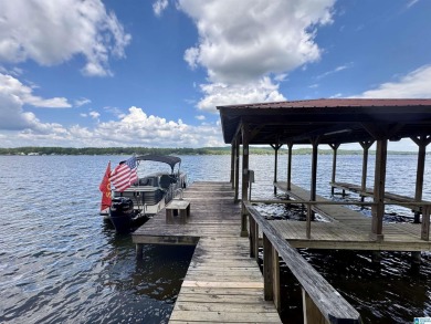 Lake Home For Sale in Sylacauga, Alabama