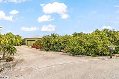 Just over an Acre of Pure Island Serenity! Nestled at the end of - photo 3