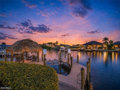 Some homes impress. Others simply make you feel at home the - photo 2