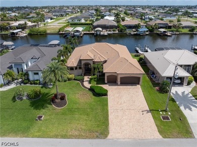 Some homes impress. Others simply make you feel at home the - photo 5