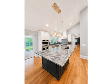 Highly desirable single-level home located in the heart of Old - photo 10