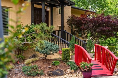 Welcome to this one-of-a-kind home in Maumelle! A uniquely - photo 3