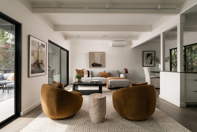Ideally situated between the Upper East and Lower Riviera, this - photo 3