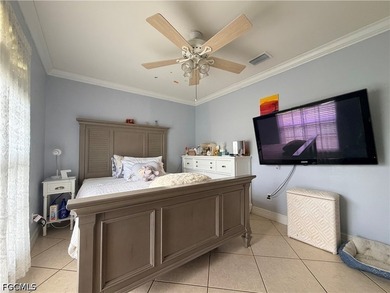 **NEW SOLAR PANELS INCLUDED** Welcome home to this charming - photo 8