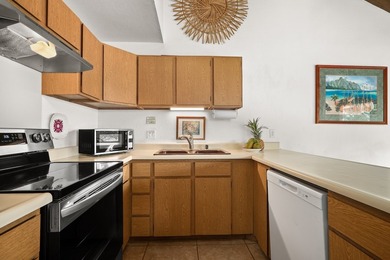 Kahala 421 is a top-floor, corner one-bedroom, one-bath - photo 8