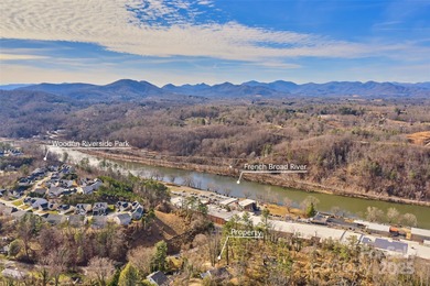 (private lake, pond, coastal) Lot Active Under Contract in Asheville North Carolina