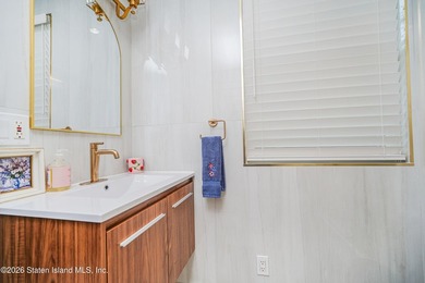 Welcome to 393 Saint Andrew's Rd! This fully renovated 1-Family - photo 21