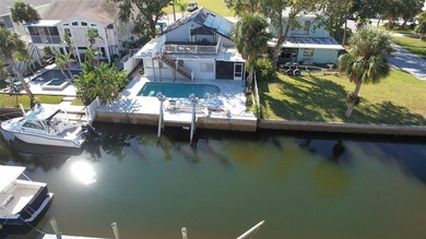 Beautiful Waterfront Home with Gulf Access
This stunning - photo 22