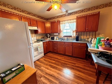 This beautiful 116+/- acre farm features approx. 90+/- acres of - photo 33