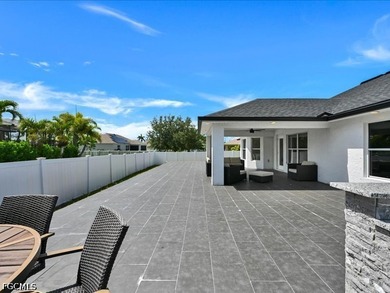 Spacious 4-Bedroom Home in a Quiet, Convenient Location Welcome - photo 6