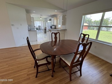 Highly Motivated Sellers! Bring your offer. This 3 bed 2 bath - photo 8