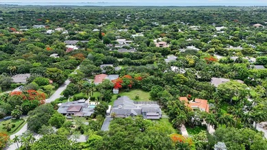 Situated on nearly an acre in the heart of prestigious Pinecrest - photo 28