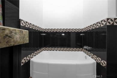 Rare opportunity to own a spacious single-level home with a - photo 30