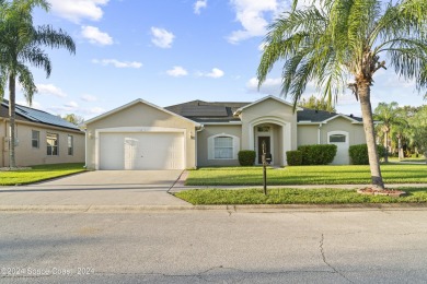 (private lake, pond, creek) Home For Sale in Melbourne Florida