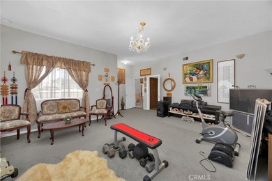 Rare opportunity to own a spacious single-level home with a - photo 34