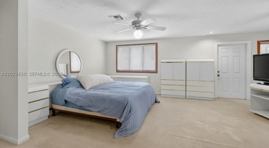 Situated on nearly an acre in the heart of prestigious Pinecrest - photo 35